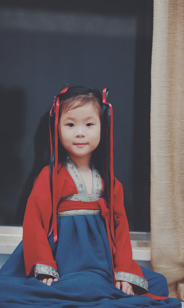 Why I'm not an advocate of these types of photos in Montessori classrooms