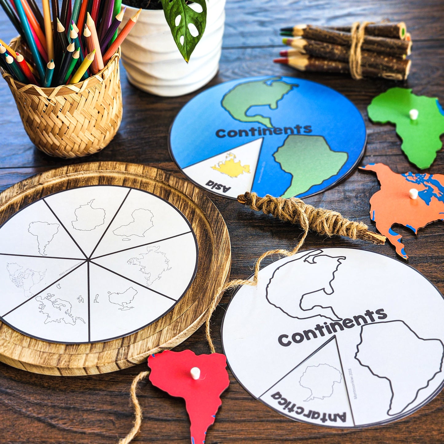 Continent Wheel - FREE - montessorikiwi