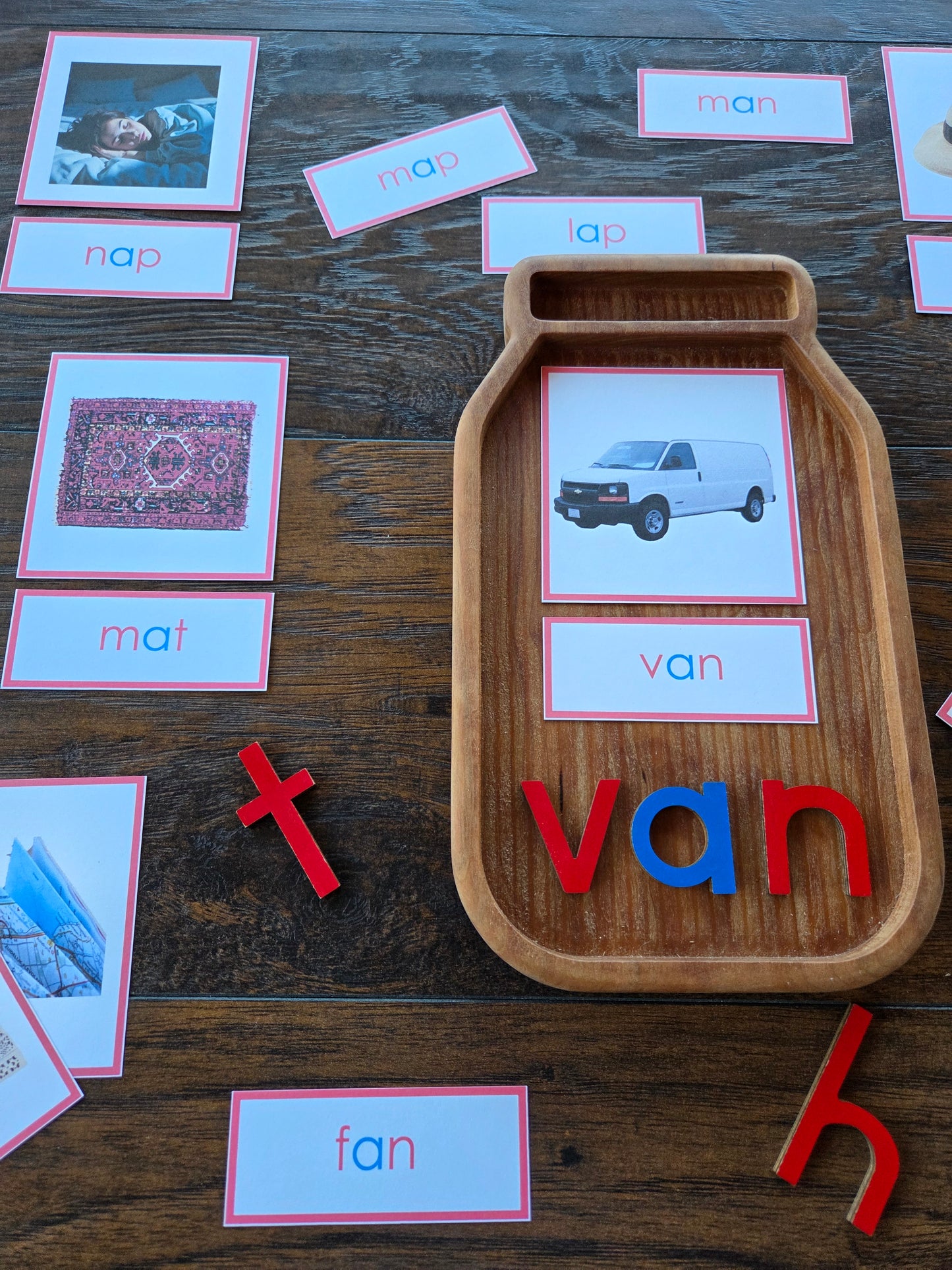Modern Montessori Reading SOR CVC picture to word match continuous blending (literacy)