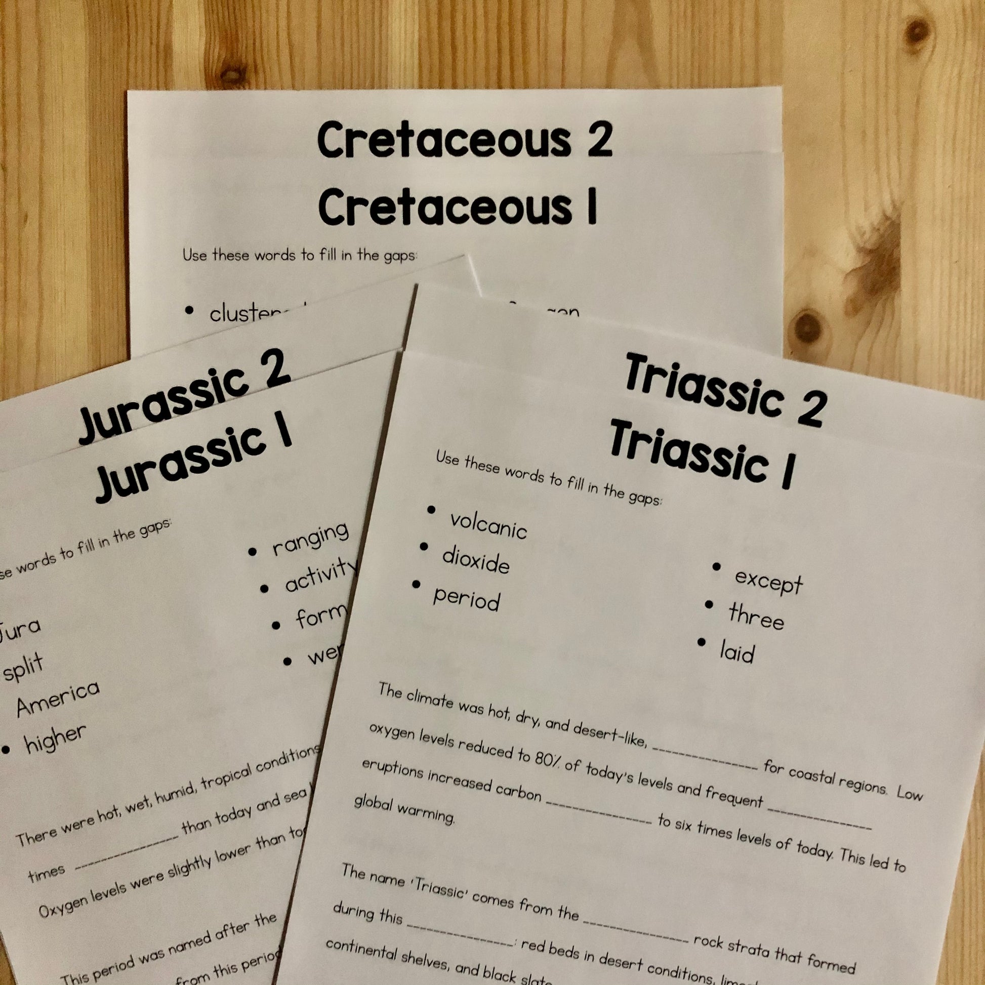 Mesozoic Cloze Resources - Montessori reading material (cosmic) - montessorikiwi