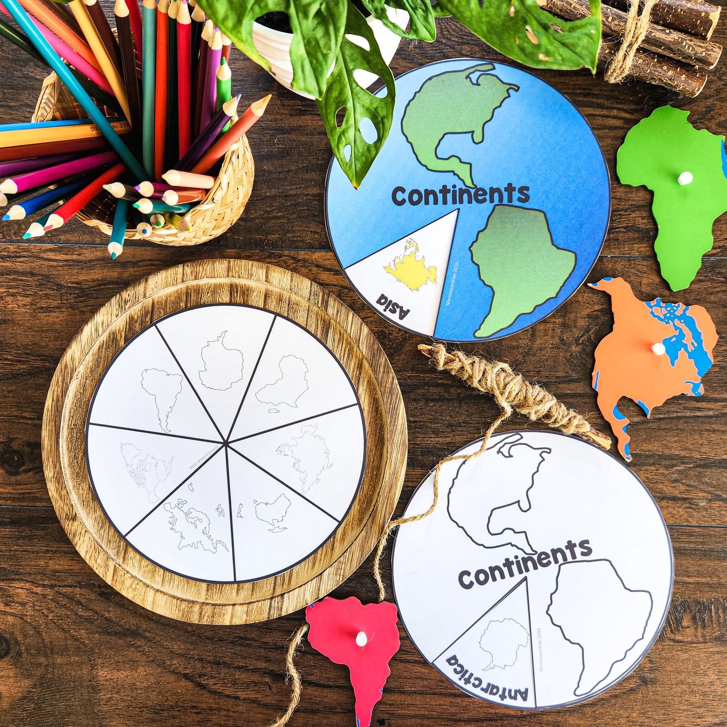 Continent Wheel - FREE - montessorikiwi