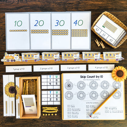 Skip counting in 10 - Montessori inspired (math)